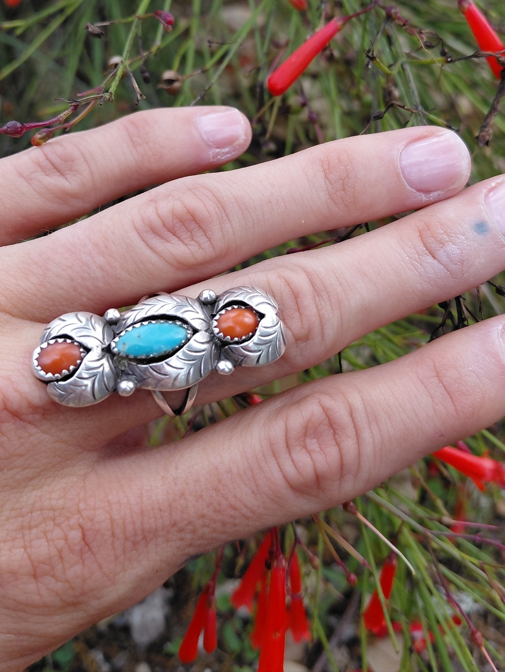 Vintage Sterling Silver Turquoise/Coral Ring 3 Stone signed L. Lee Circa 1970s